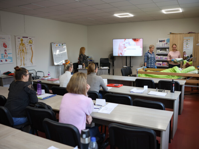 Individualios priežiūros darbuotojo modulinė profesinio mokymo programa
